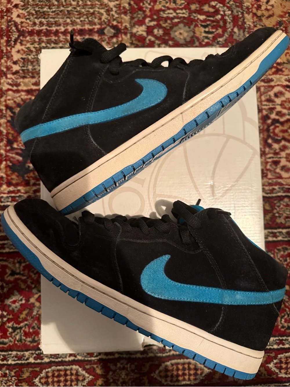 Nike SB Mid Orion Black Blue- Suede High-Top Sneakers with Bright Blue Swoosh